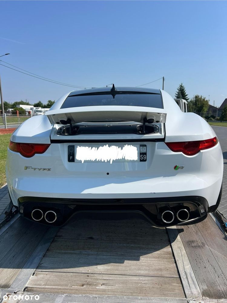 Jaguar F-Type - 4