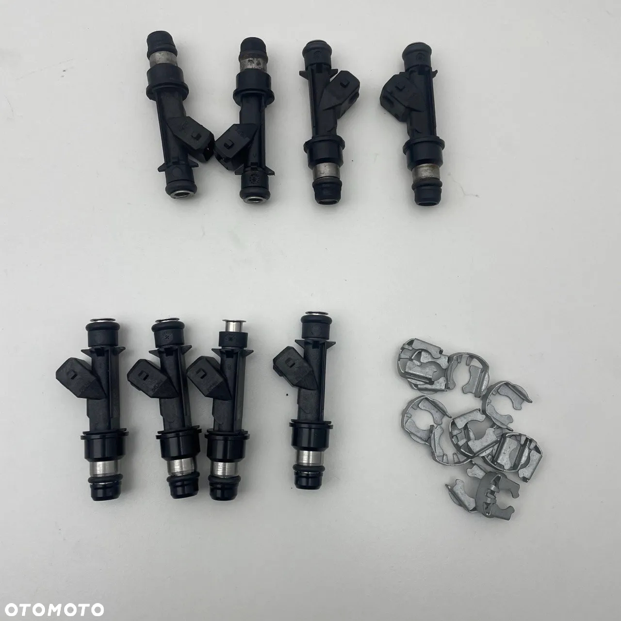 ORYGINALNY WTRYSKIWACZ 1.4i - 1.6 i 16V ASTRA G, H, VECTRA B, C, MERIVA A, ZAFIRA B - 13
