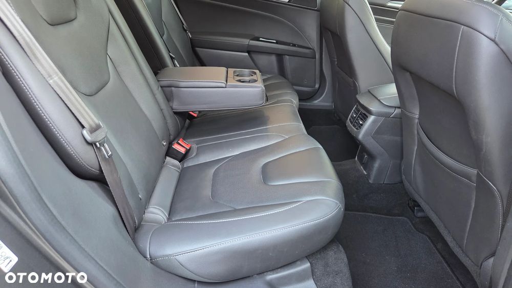 Ford Mondeo 2.0 TDCi STart-Stopp Titanium - 6