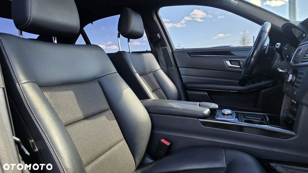 Mercedes-Benz Klasa E - 15