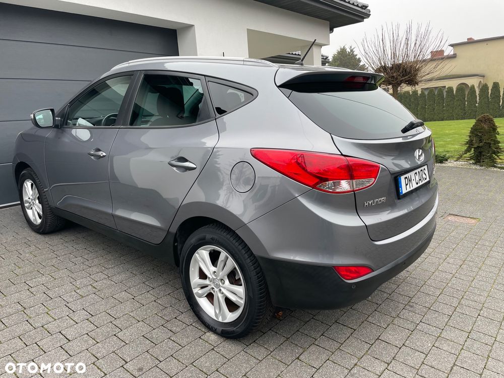Hyundai ix35 1.6 2WD Fifa World Cup Edition - 38