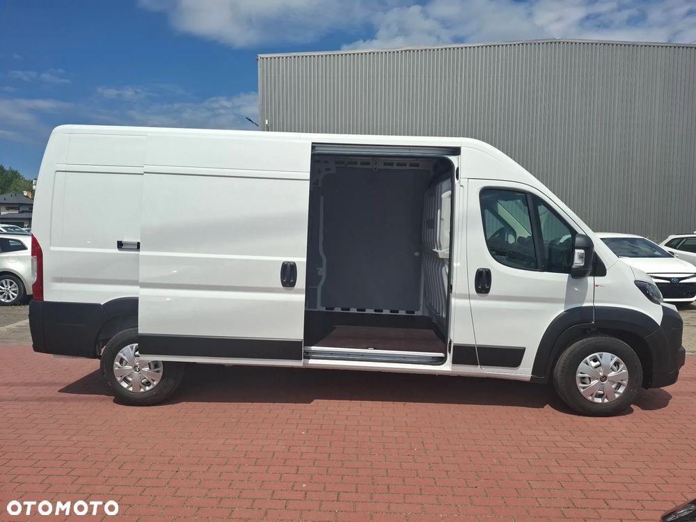 Toyota Proace Max - 8