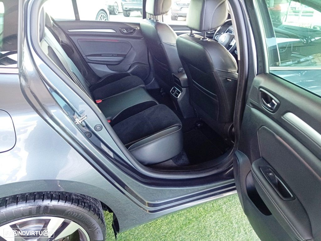 Renault Mégane Sport Tourer 1.3 TCe Limited - 42