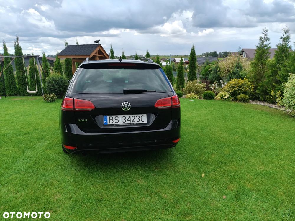 Volkswagen Golf - 4
