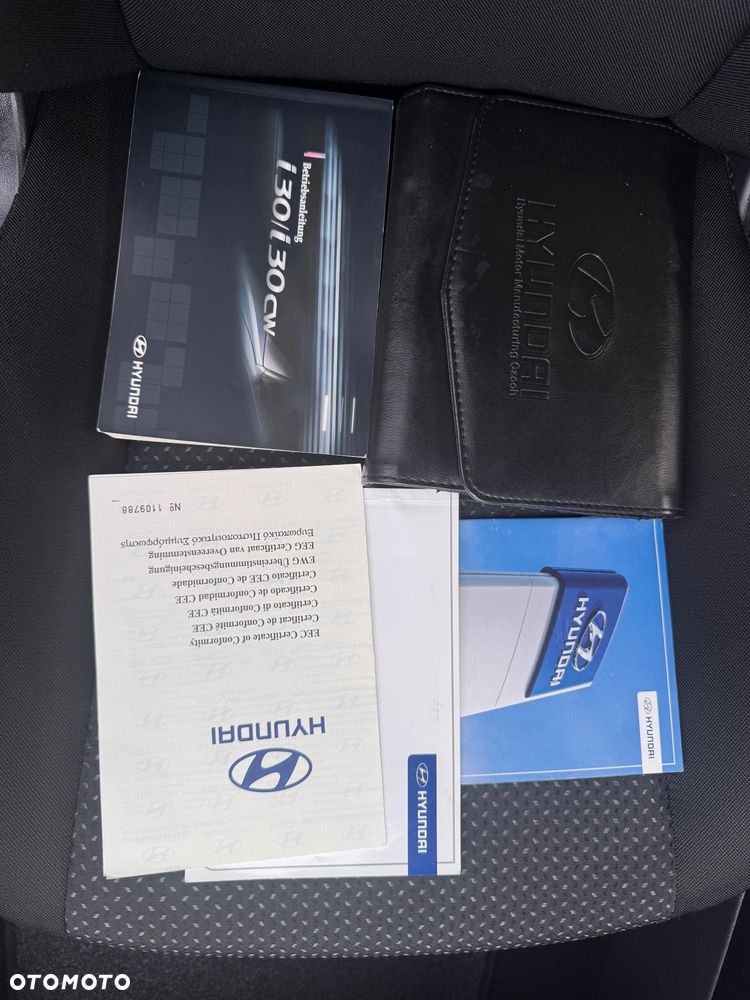 Hyundai i30 1.4 Blue Comfort - 23