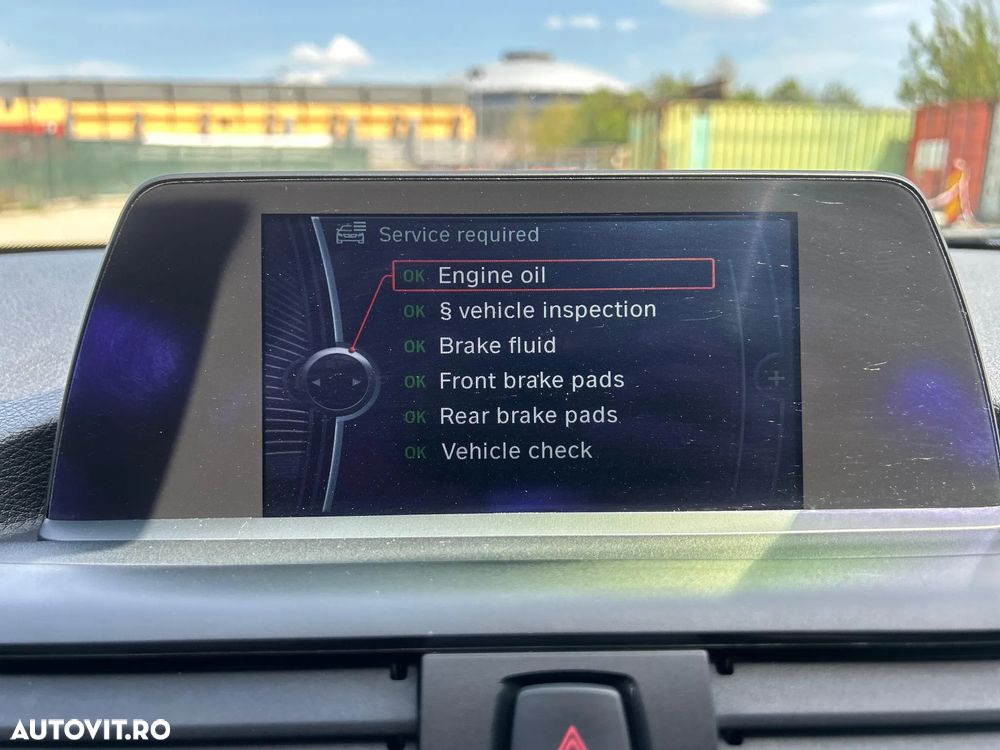 BMW Seria 1 118d Aut. - 21