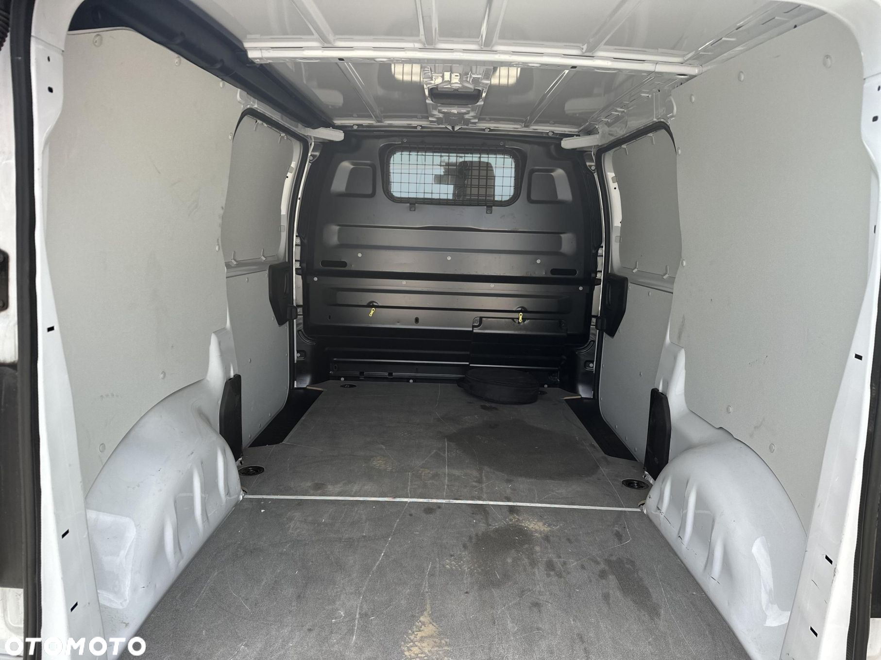 Toyota PROACE - 13