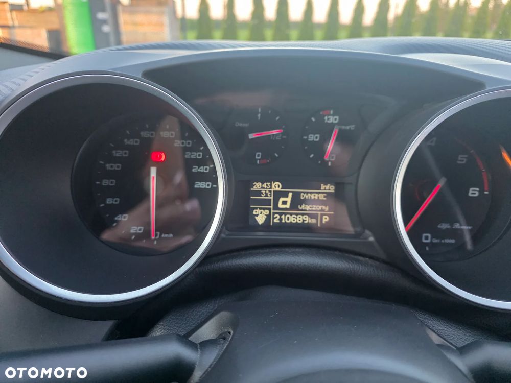 Alfa Romeo Giulietta 2.0 JTDM 16V TCT Sport - 12