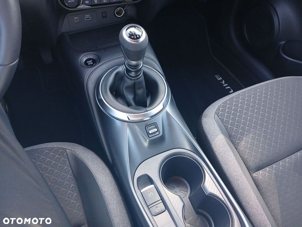 Nissan Juke 1.0 DIG-T N-Connecta - 18