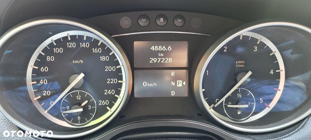Mercedes-Benz ML 350 CDI 4-Matic - 5