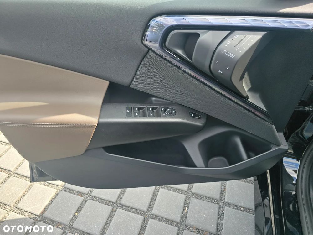 BMW X3 xDrive20d mHEV - 32