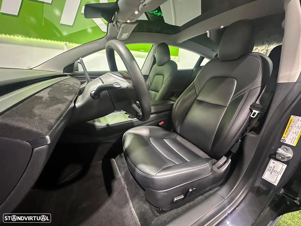 Tesla Model 3 Standard RWD - 27