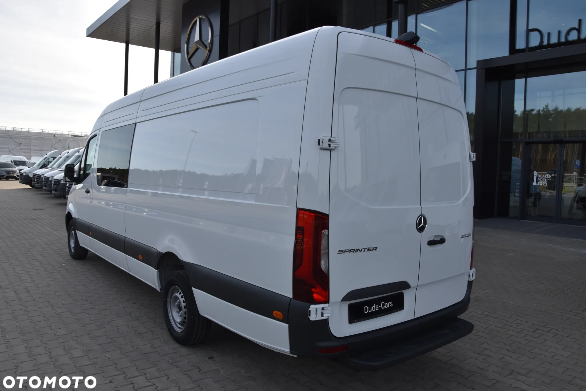 Mercedes-Benz Sprinter - 6