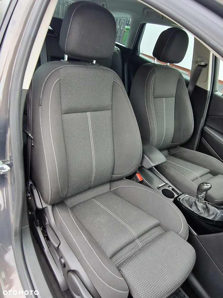 Opel Astra IV 1.6 CDTI Cosmo - 9