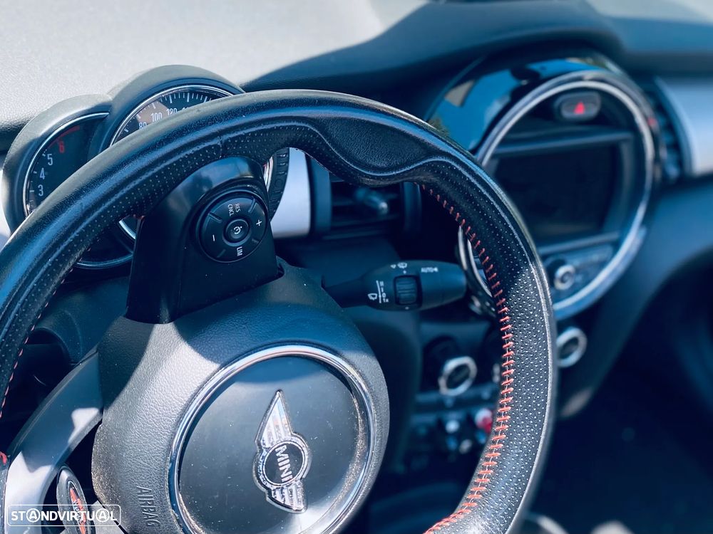 MINI Cabrio Cooper D - 8