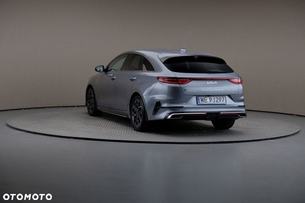 Kia ProCeed - 2