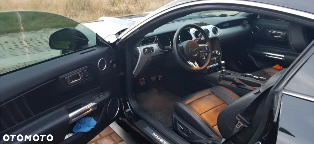 Ford Mustang 5.0 V8 Black Edition - 7