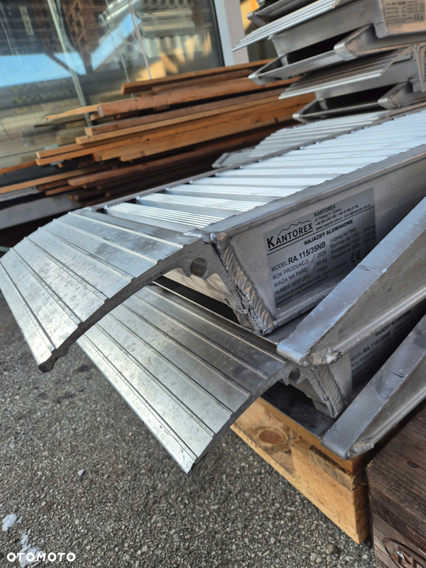 Najazdy aluminiowe 3,5m do 3500kg, 35cm szerokie, dostawa GRATIS!!!