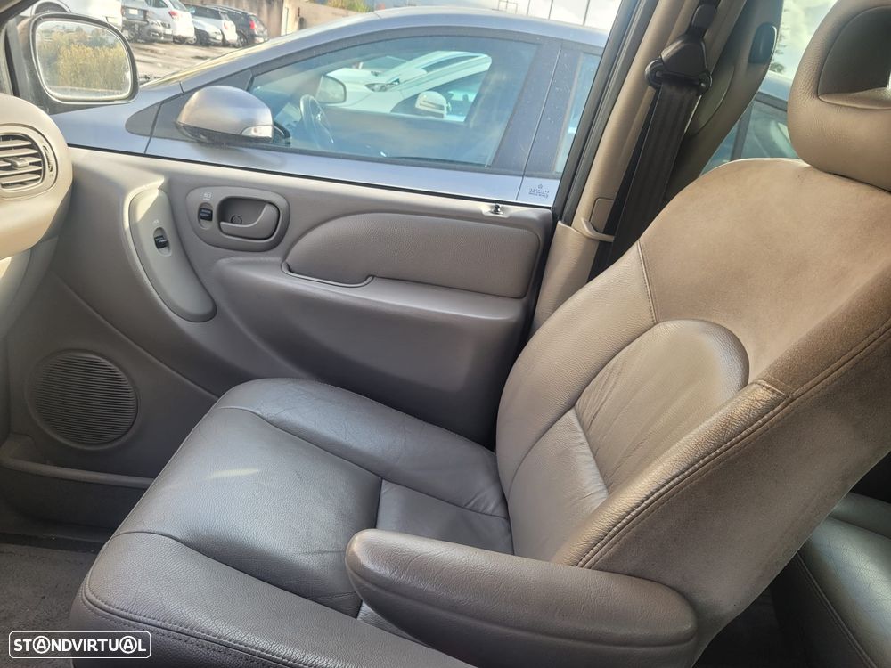 Chrysler Voyager - 6