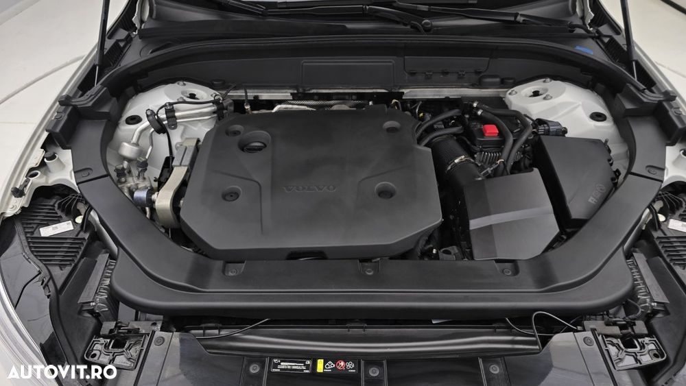 Volvo XC 60 - 24