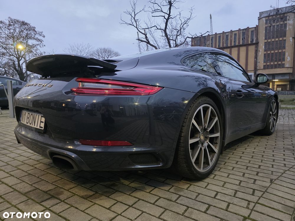 Porsche 911 Carrera PDK - 20
