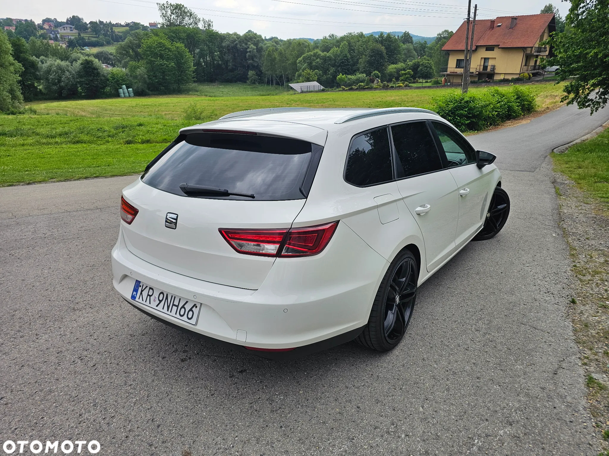 Seat Leon 1.6 TDI Ecomotive Style S&S - 2