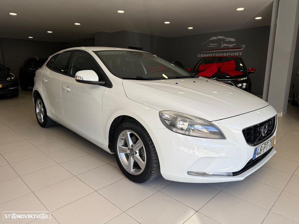 Volvo V40 - 2