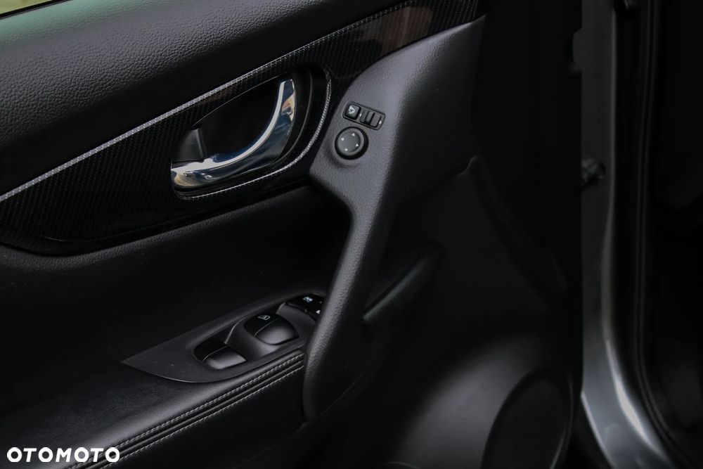 Nissan X-Trail 1.6 DIG-T Tekna - 30