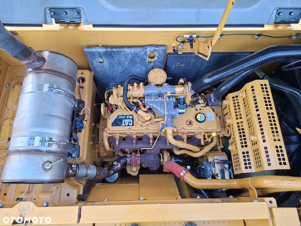 Caterpillar CAT 320 EL - 24