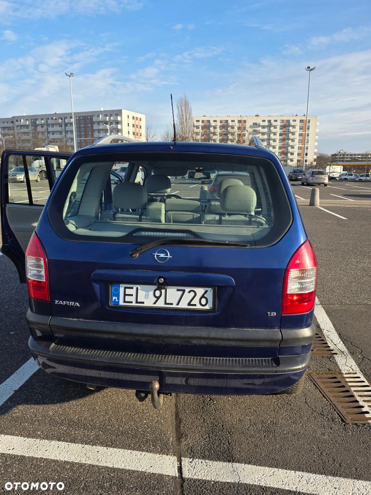 Opel Zafira 1.8 Njoy - 12