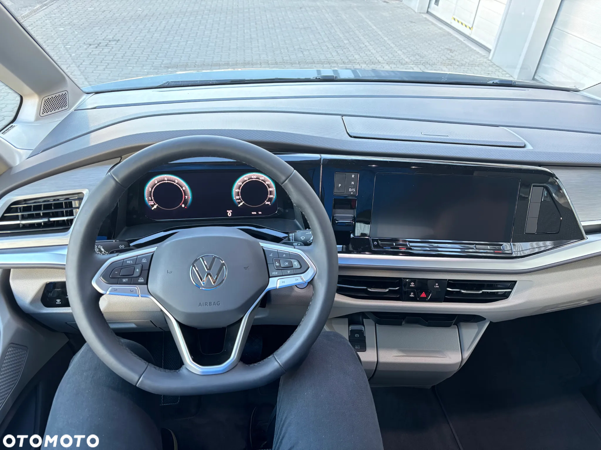Volkswagen Multivan 2.0 TSI L2 Life DSG - 10