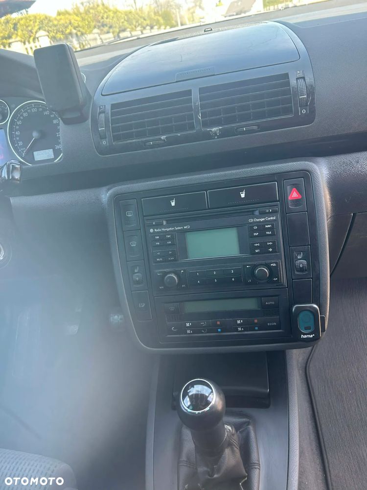 Volkswagen Sharan 1.9 TDI Comfortline - 10