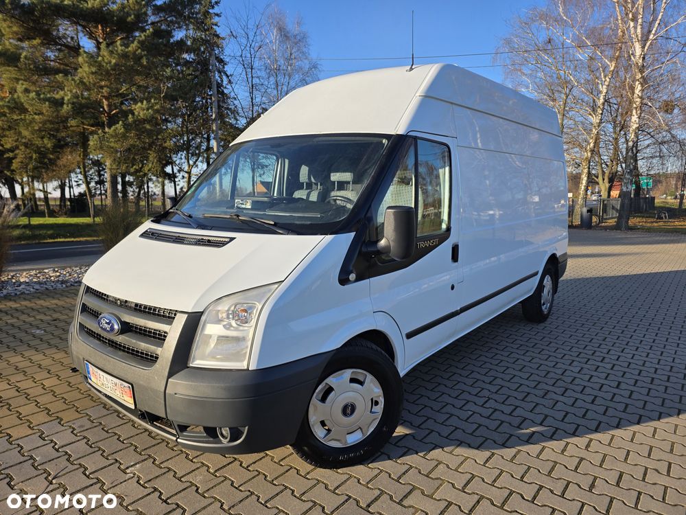 Ford Transit - 1