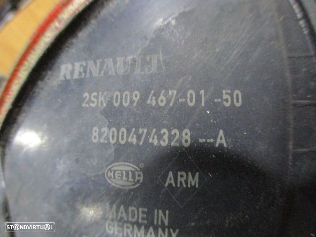 Farol Tras  8200474328A RENAULT SCENIC 2 PHASE 2 2007 1.5DCI 85CV 5P CINZA ESQ Original Hella Danificado - 6