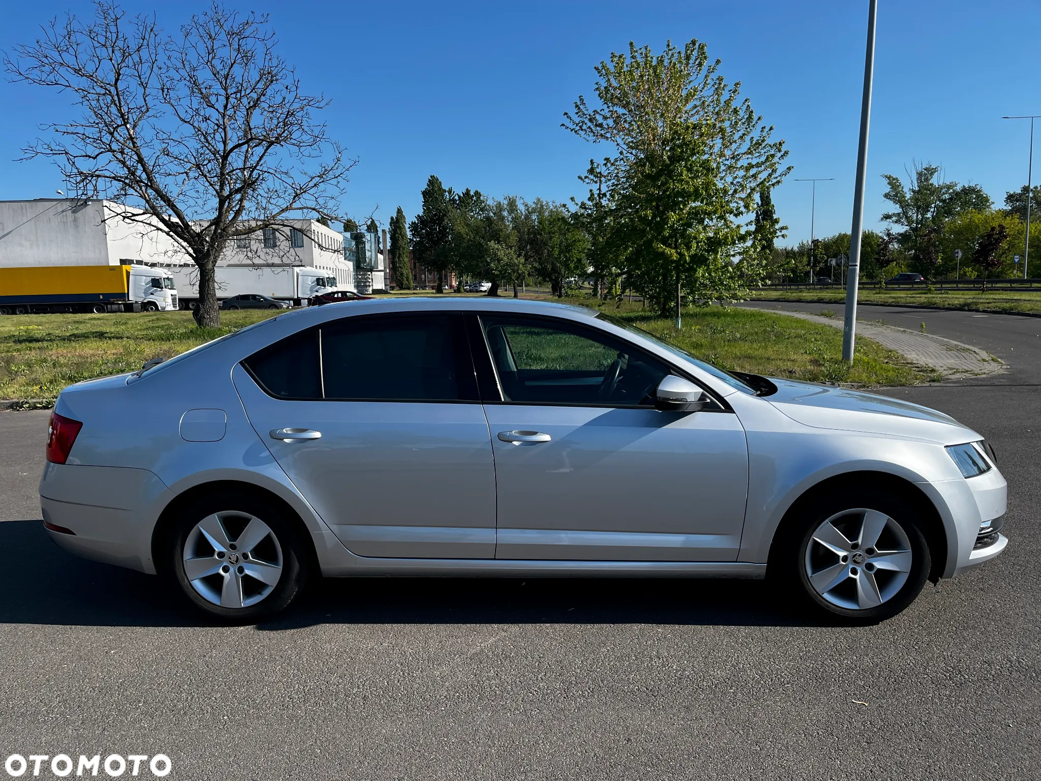 Skoda Octavia 1.6 TDI Ambition - 2