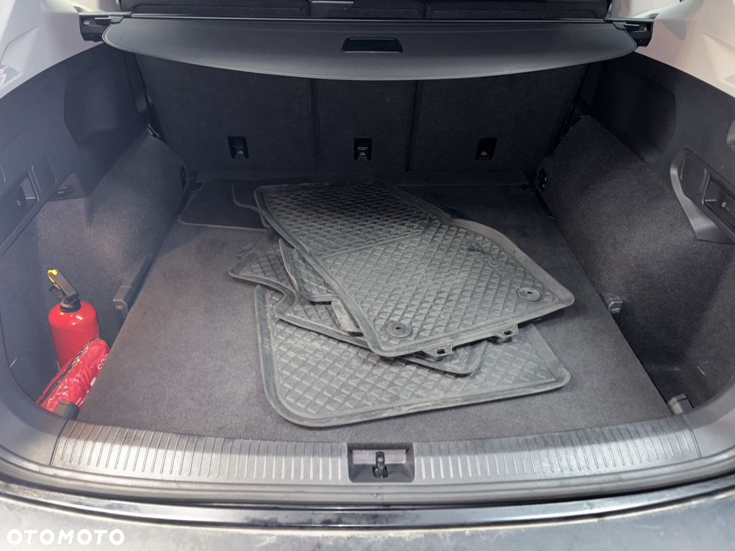 Volkswagen Tiguan 2.0 TSI 4Mot Highline DSG - 9