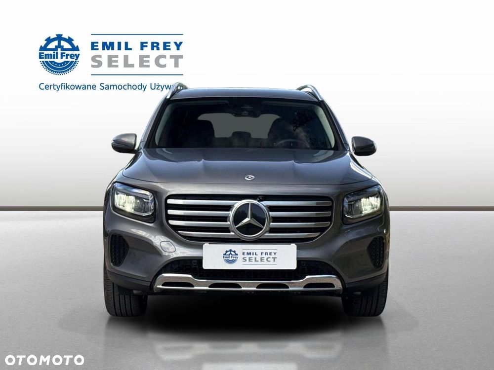 Mercedes-Benz GLB - 10