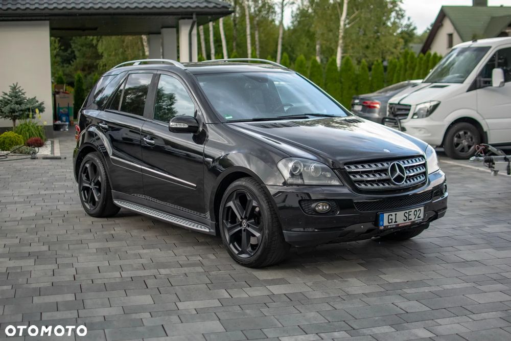 Mercedes-Benz ML - 29