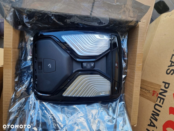 BMW 5 G30 G31 LAMPKA OŚWIETLENIE PODSUFITKI 9493146