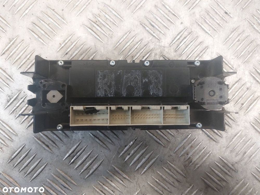 PANEL NAWIEWU SKODA SUPERB I - 2