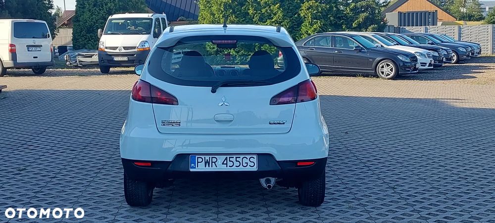 Mitsubishi Colt - 21