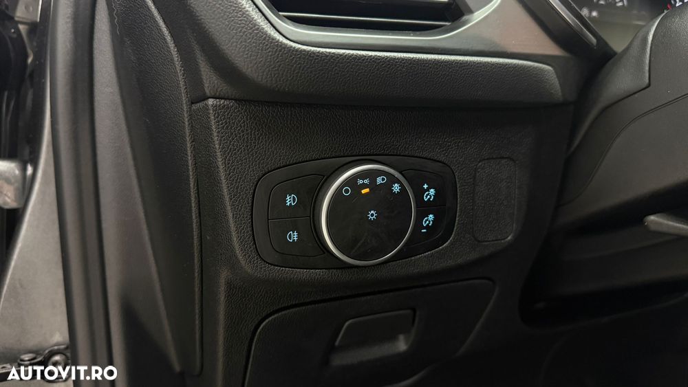 Ford Focus 1.5 EcoBlue Titanium Business - 28