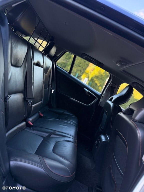 Volvo V60 D4 Ocean Race - 32