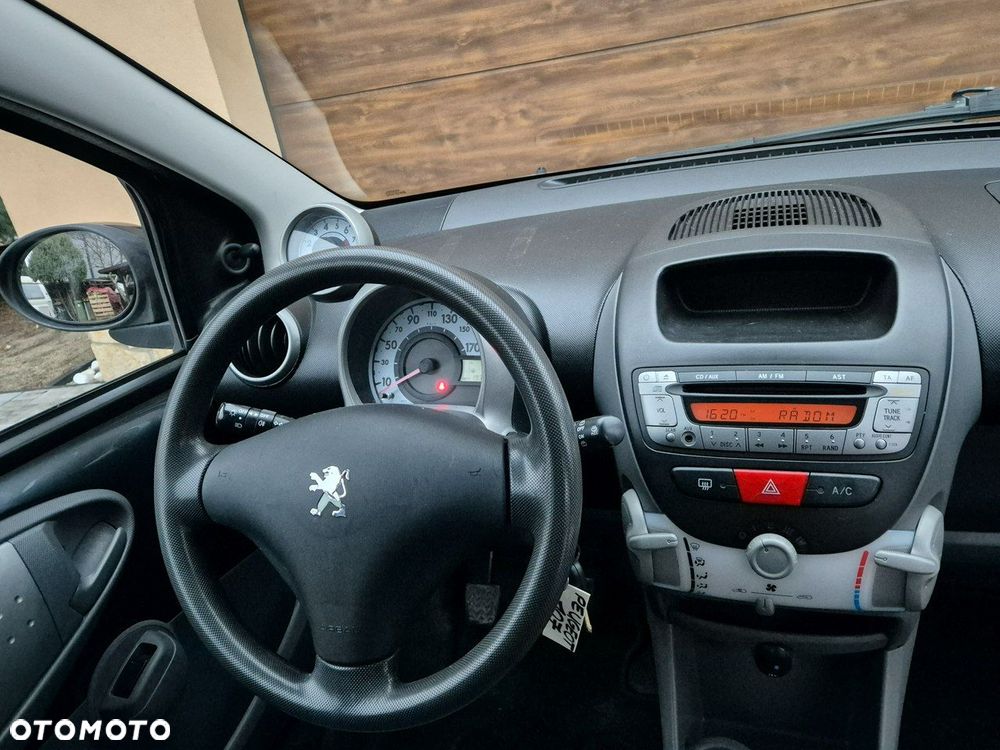 Peugeot 107 - 10