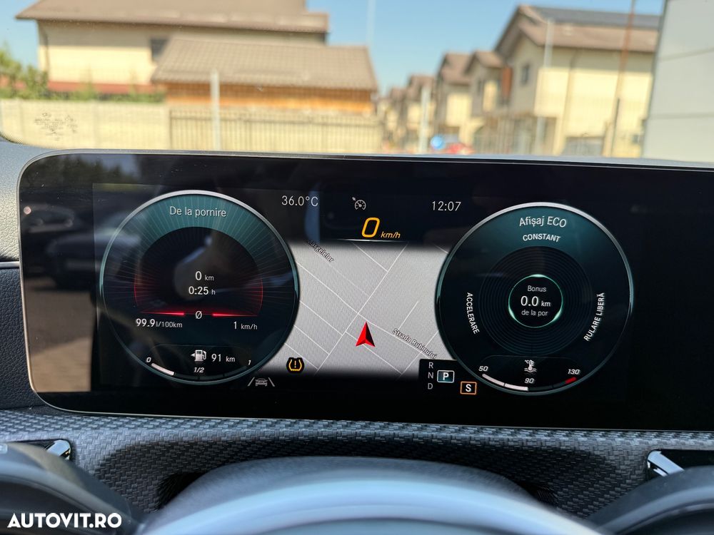 Mercedes-Benz CLA 180 7G-DCT Progressive - 35
