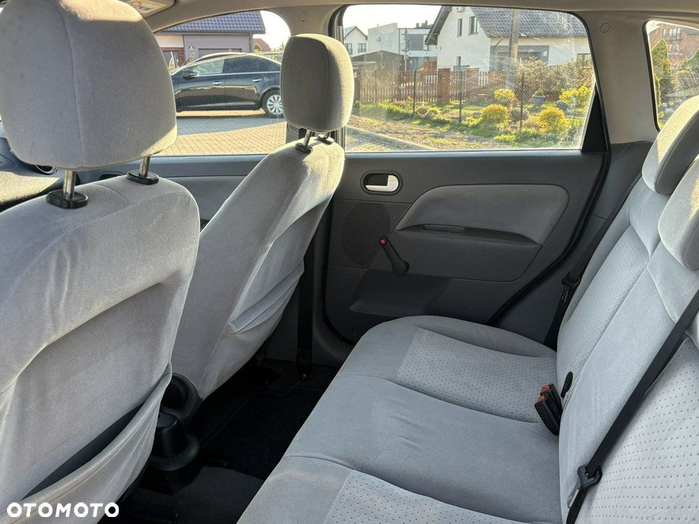 Ford Fiesta 1.4 Silver Magic - 10