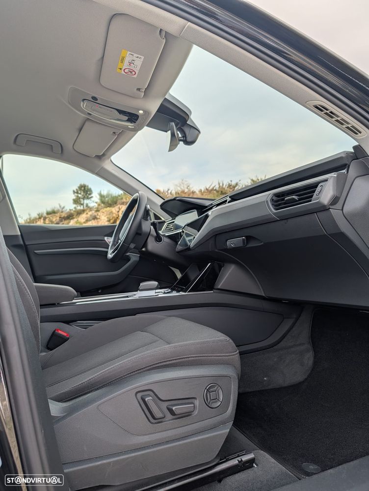 Audi e-tron 55 quattro - 21