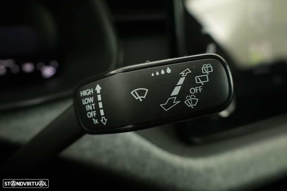 Skoda Kamiq 1.0 TSI DSG - 17