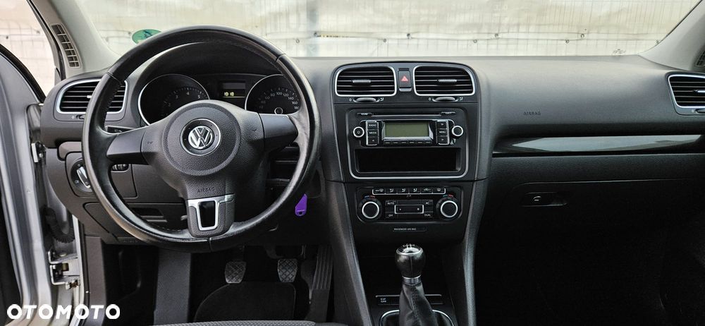 Volkswagen Golf 1.6 Comfortline - 15