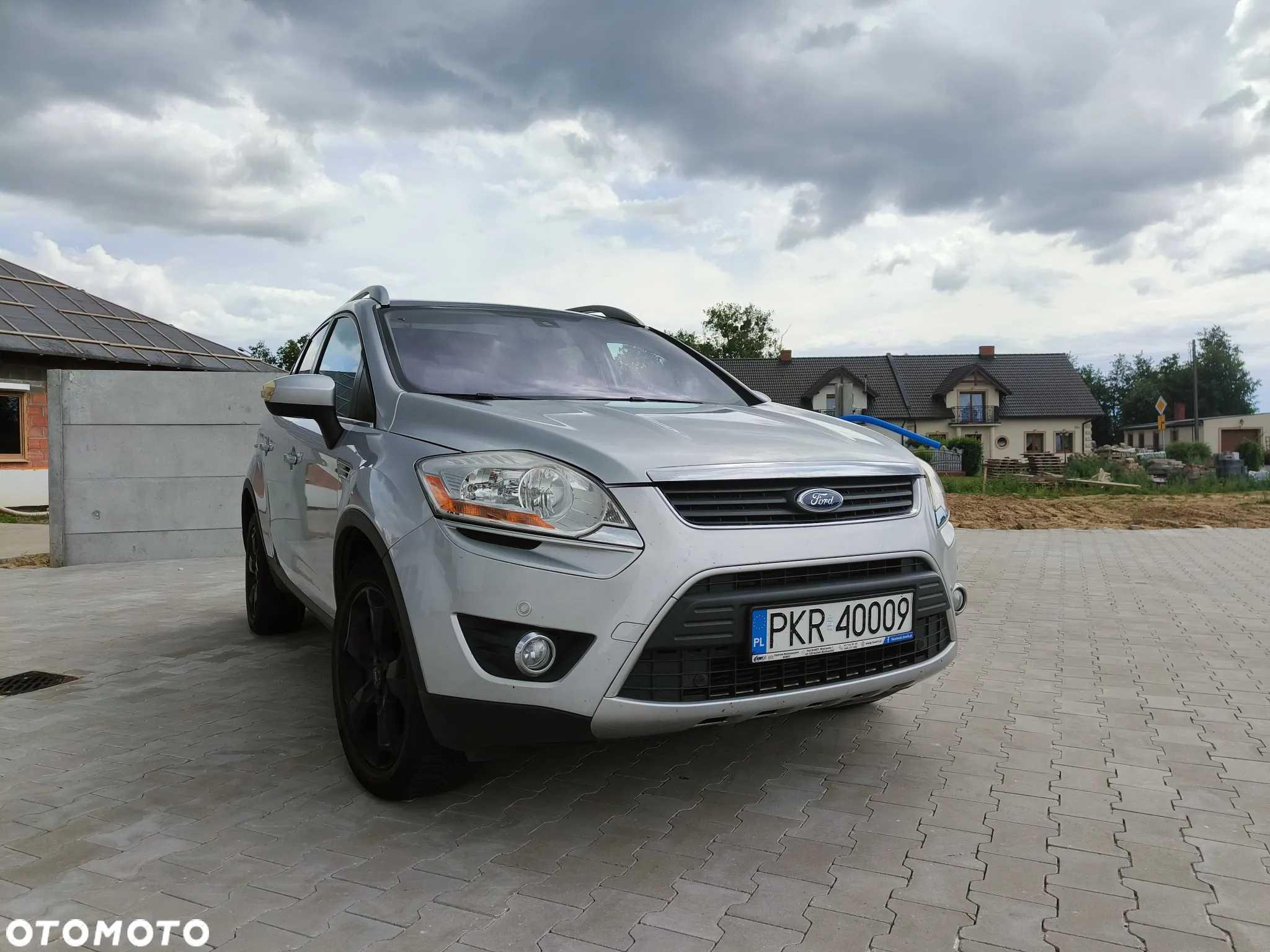 Ford Kuga - 4